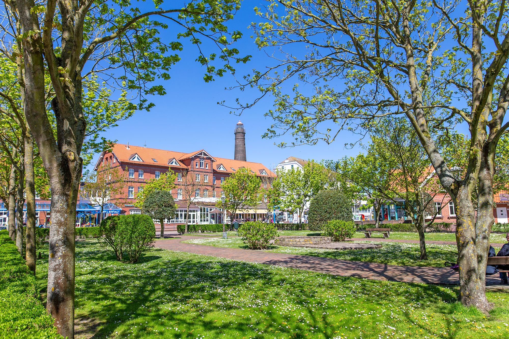 Frühling im Bahnhofspark auf Borkum